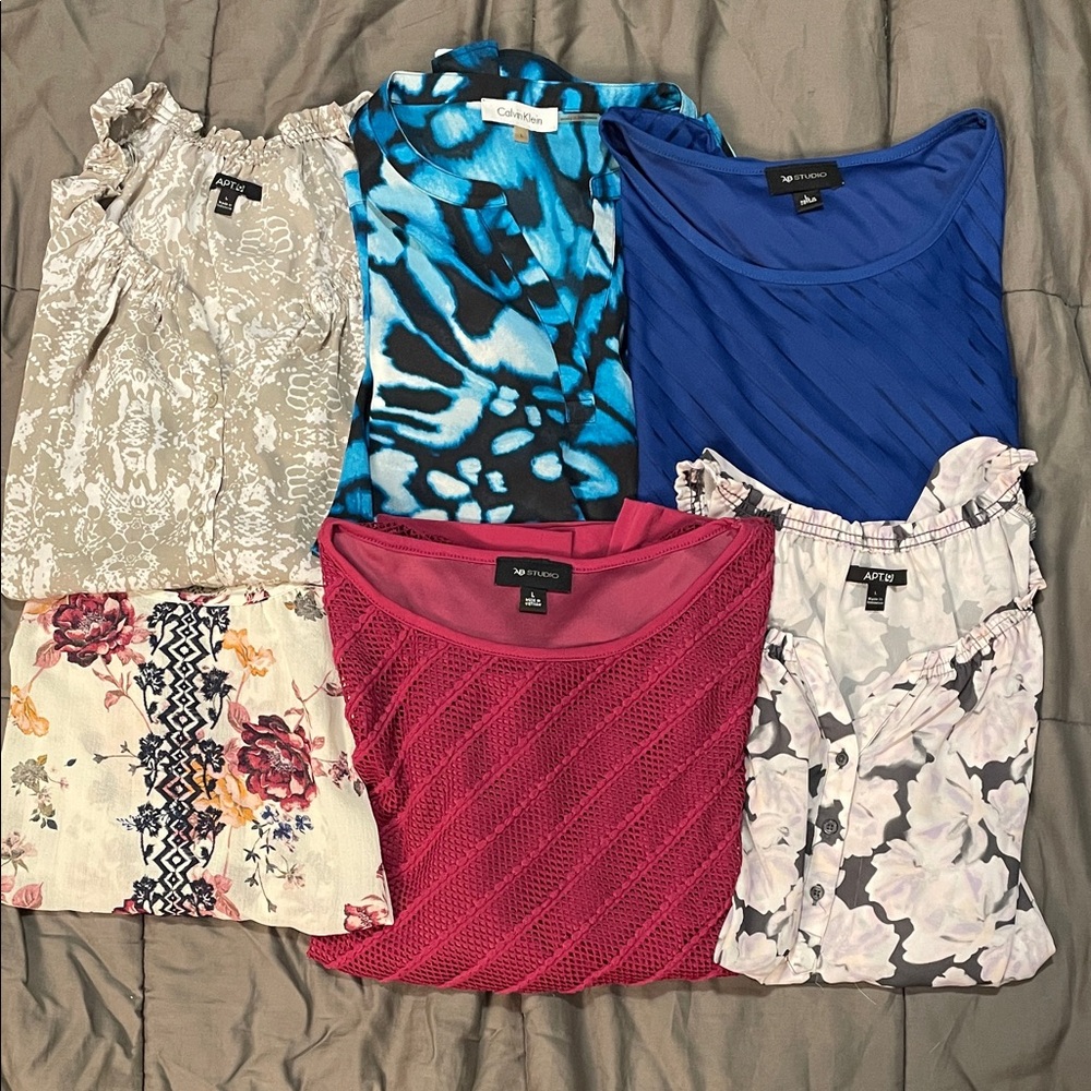 Bundle of Womens Tops Size Large